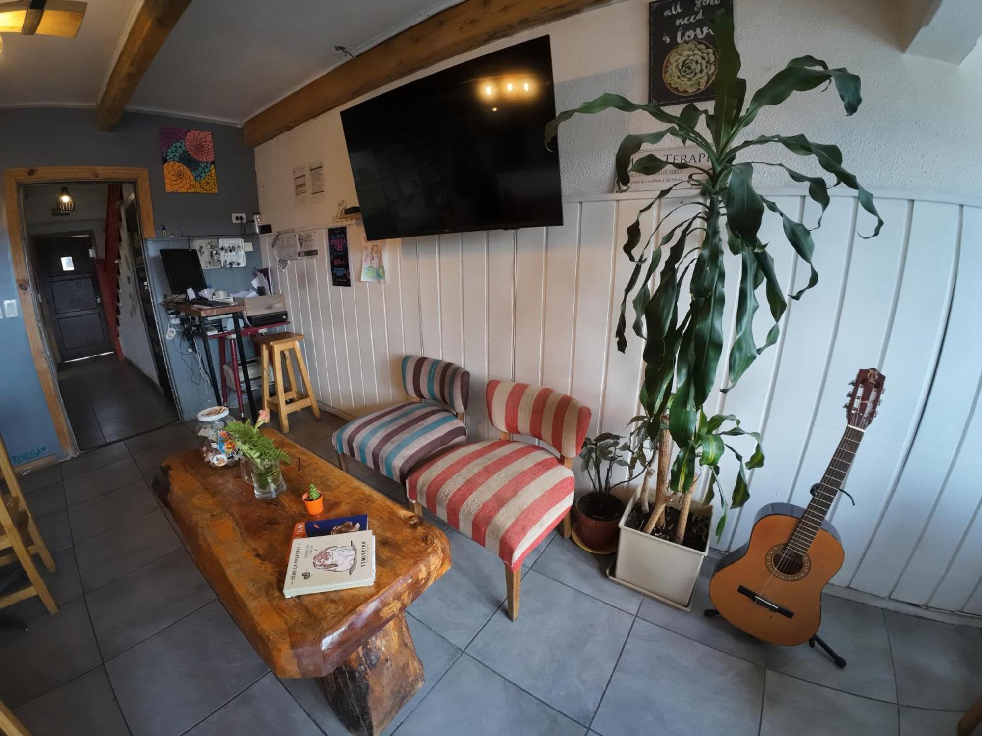Temiscira Hostel San Carlos de Bariloche Eksteriør billede