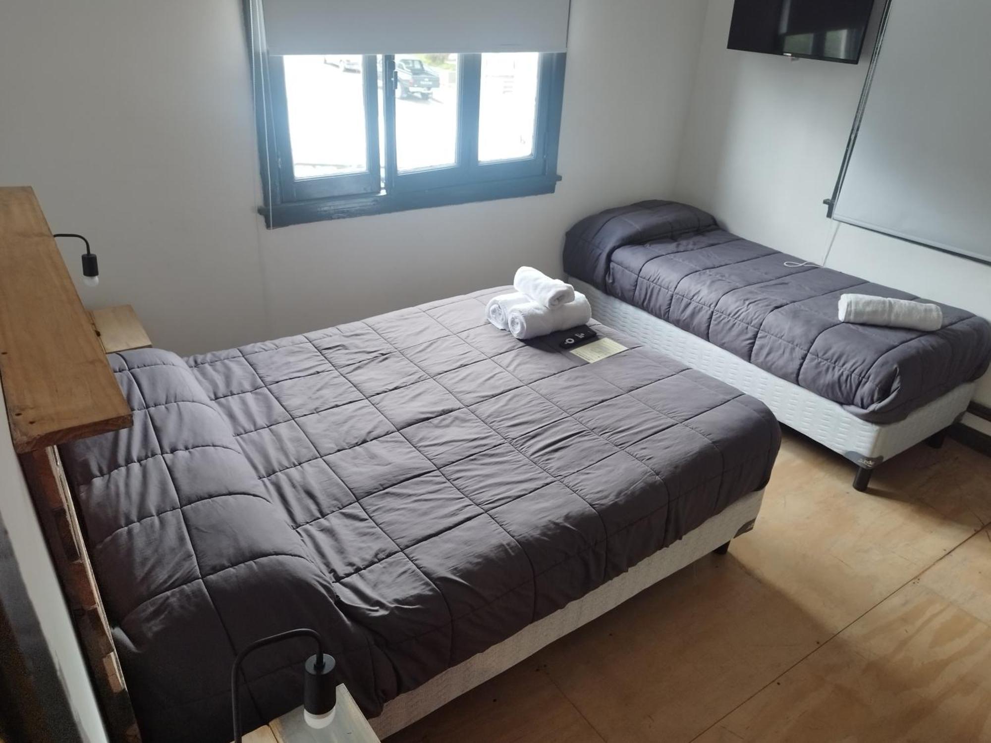 Temiscira Hostel San Carlos de Bariloche Eksteriør billede