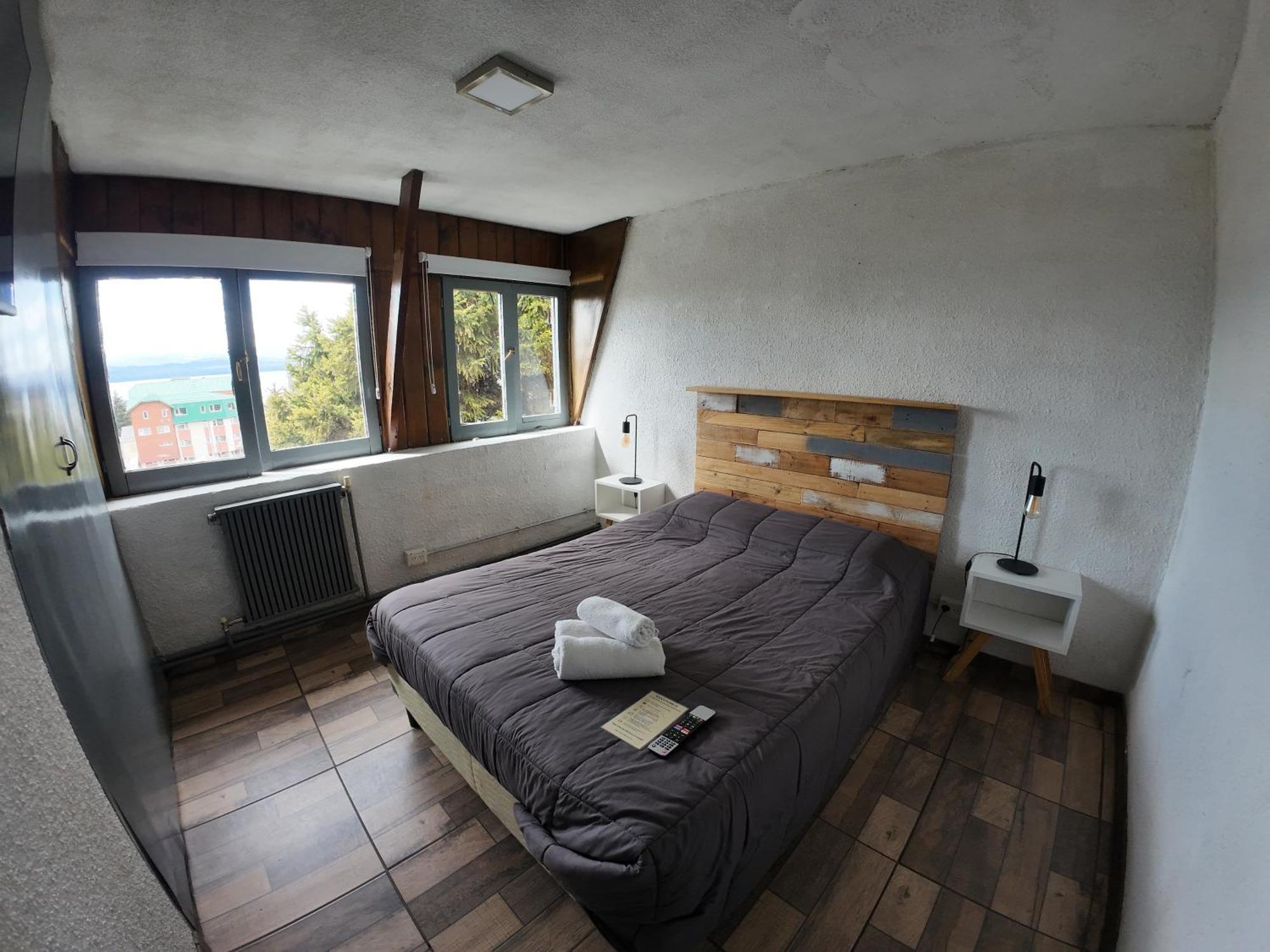 Temiscira Hostel San Carlos de Bariloche Eksteriør billede